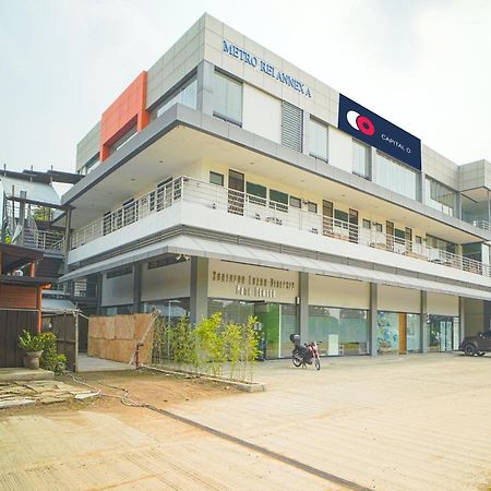 Capital O Oyo 785 The Greenhive Hotel Ibaan Exterior photo